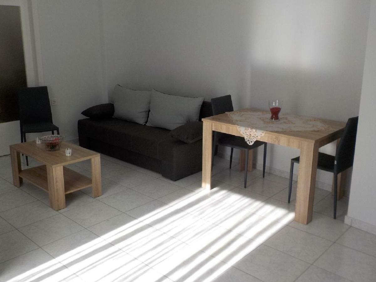 *Oi.Ko House* City Apartments Kato Achaia Extérieur photo